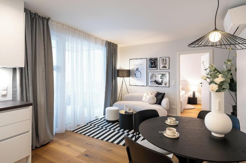 Vienna Heights Premium Apartments image