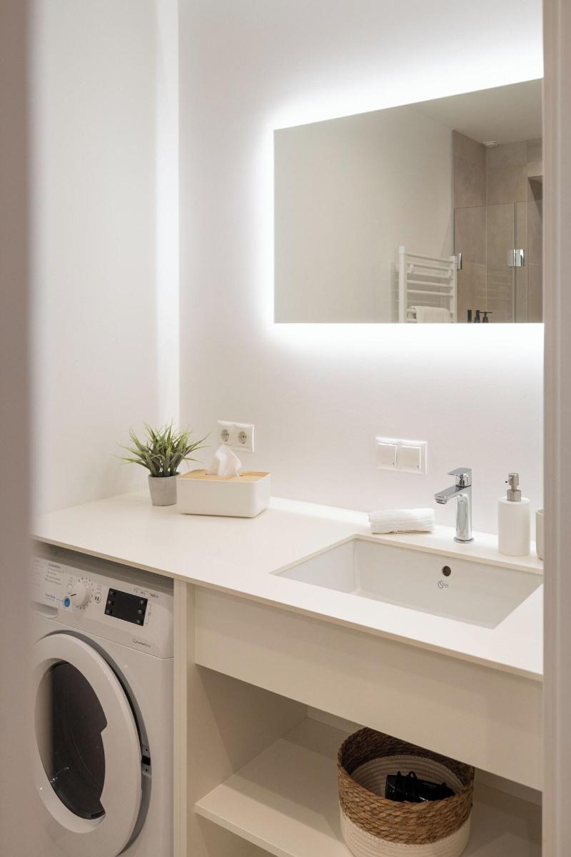 Vienna Heights Premium Apartments image