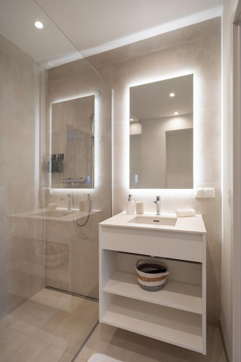 Vienna Heights Premium Apartments image
