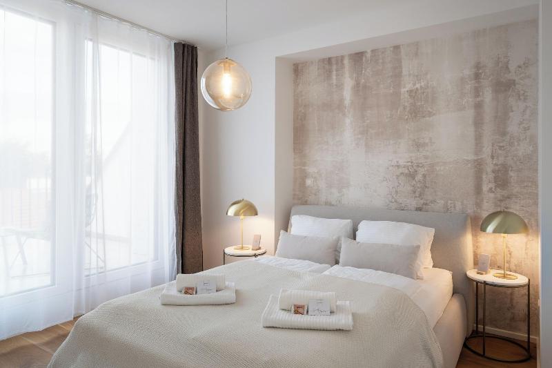 Vienna Heights Premium Apartments image