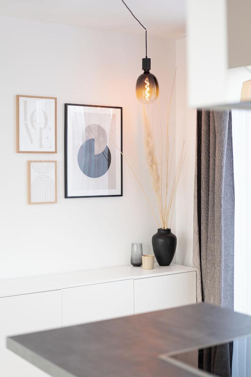 Vienna Heights Premium Apartments image