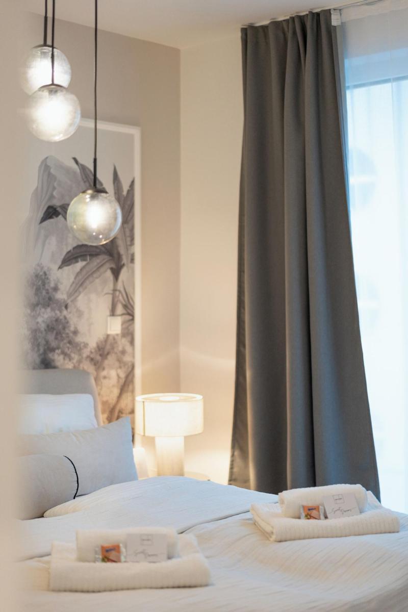Vienna Heights Premium Apartments image