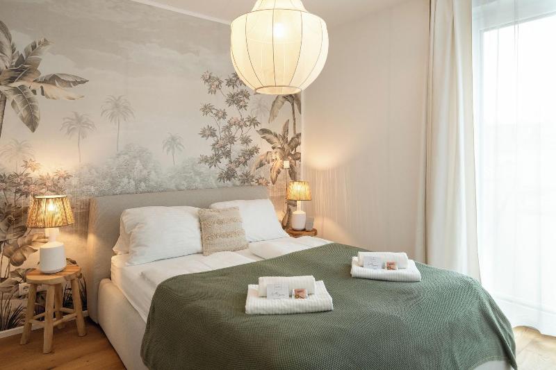 Vienna Heights Premium Apartments image