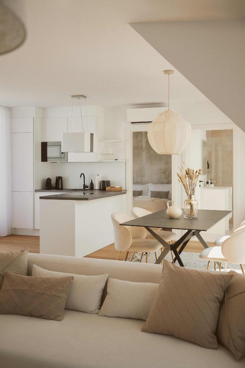 Vienna Heights Premium Apartments image