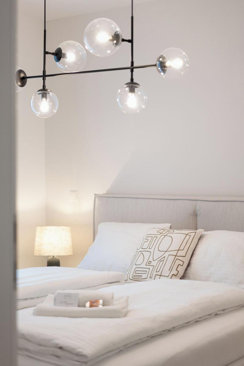 Vienna Heights Premium Apartments image