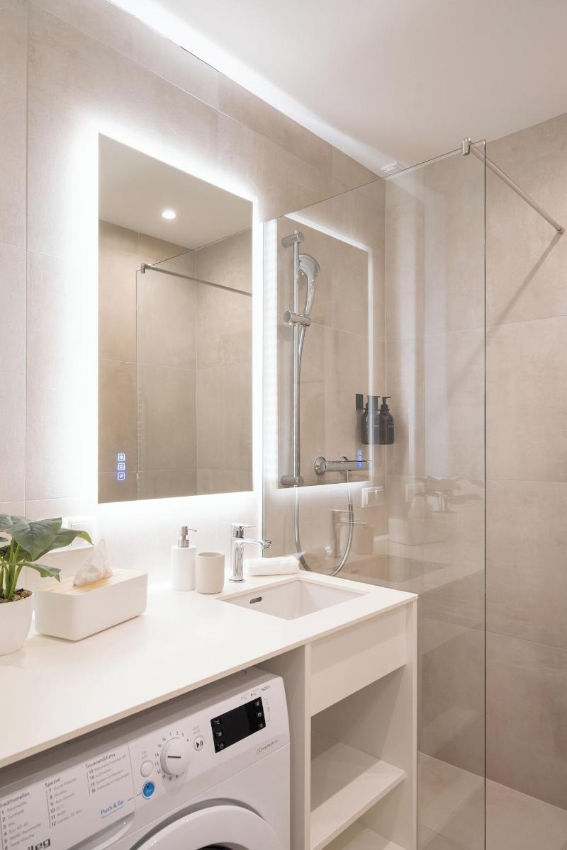 Vienna Heights Premium Apartments image