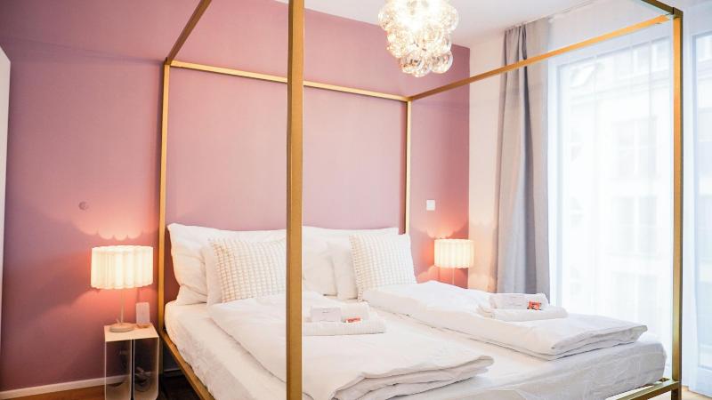 Vienna Heights Premium Apartments image