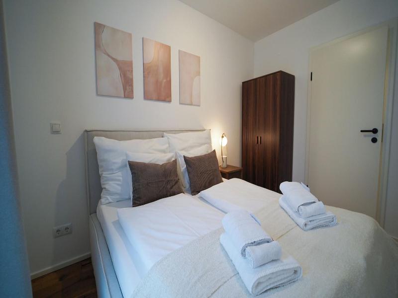Vienna Heights Premium Apartments image
