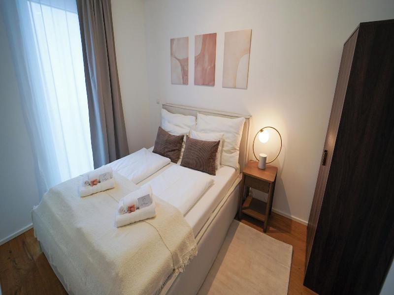 Vienna Heights Premium Apartments image