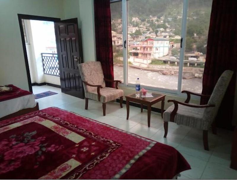 Riveria The Edge Hotel image