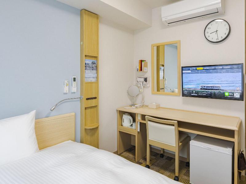 Toyoko Inn Futamatagawa Eki Kita Guchi image
