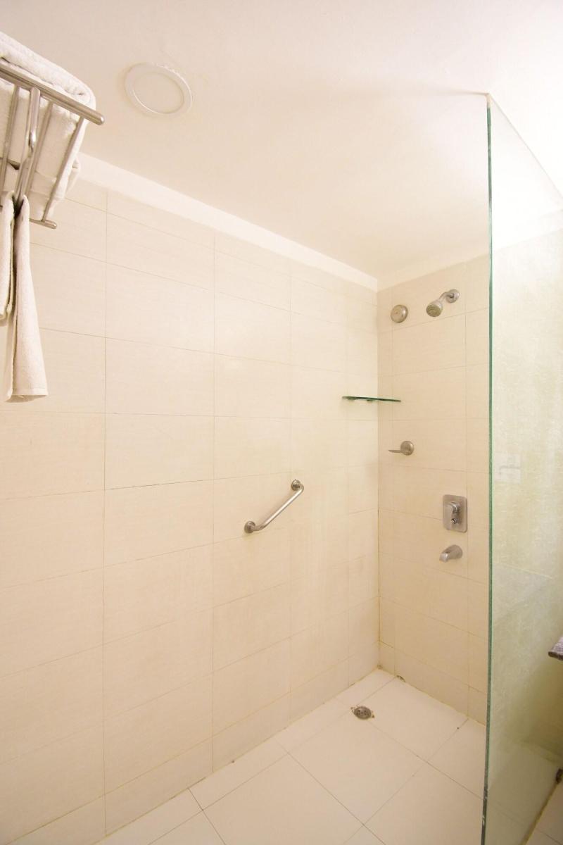 The Xen Suites Kolkata Airport image