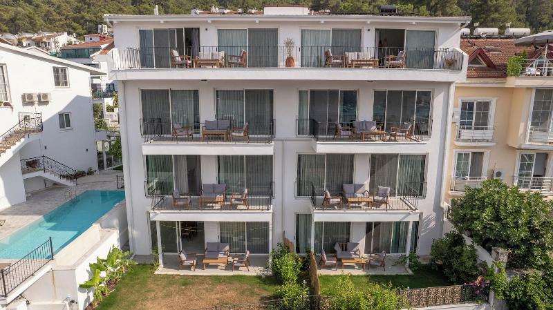 Gizz Suites image