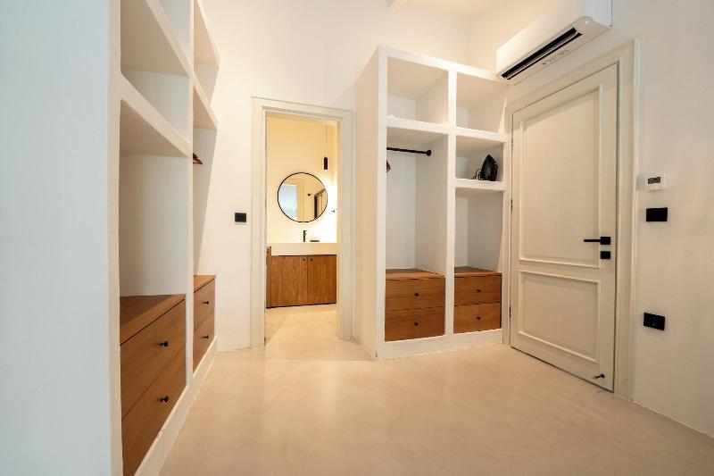 Gizz Suites image