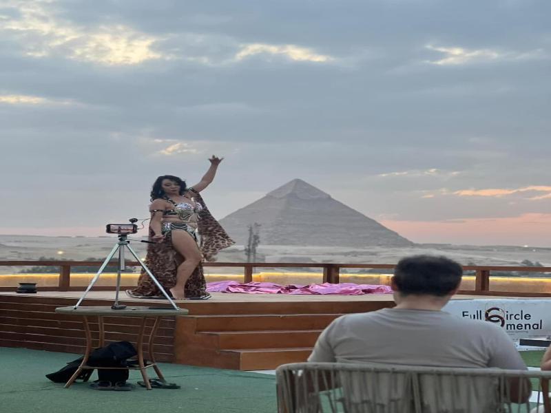 Palm Pyramids image