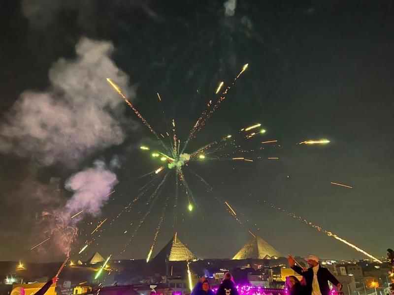 Palm Pyramids image