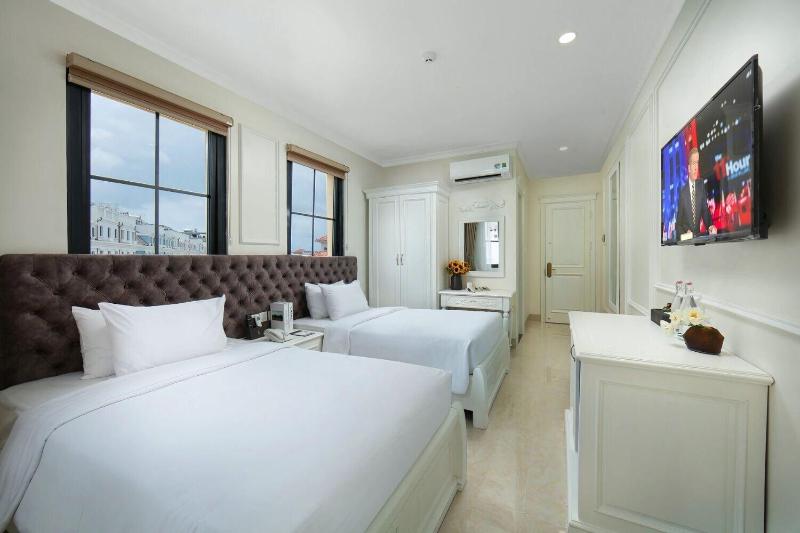 Sun Diamond Hotel image