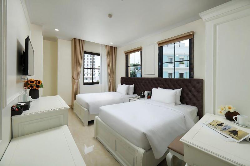 Sun Diamond Hotel image