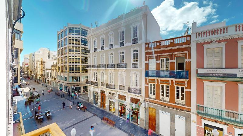 Triana Rooms Eh image