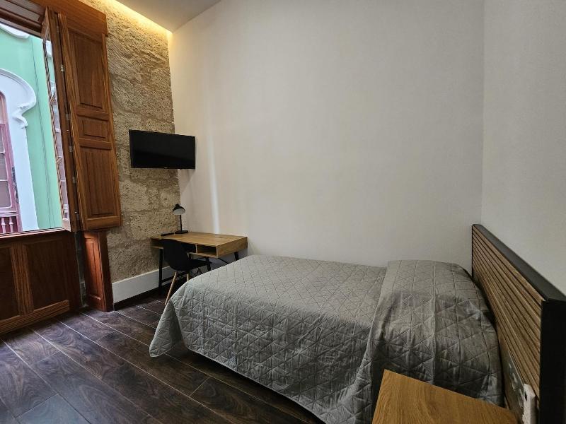 Triana Rooms Eh image