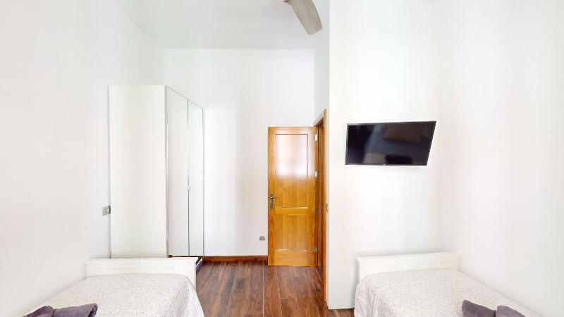 Triana Rooms Eh image