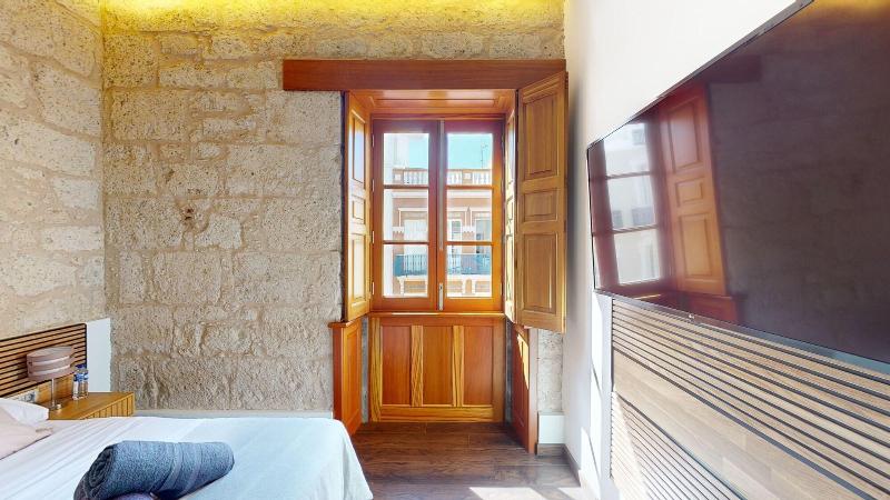 Triana Rooms Eh image