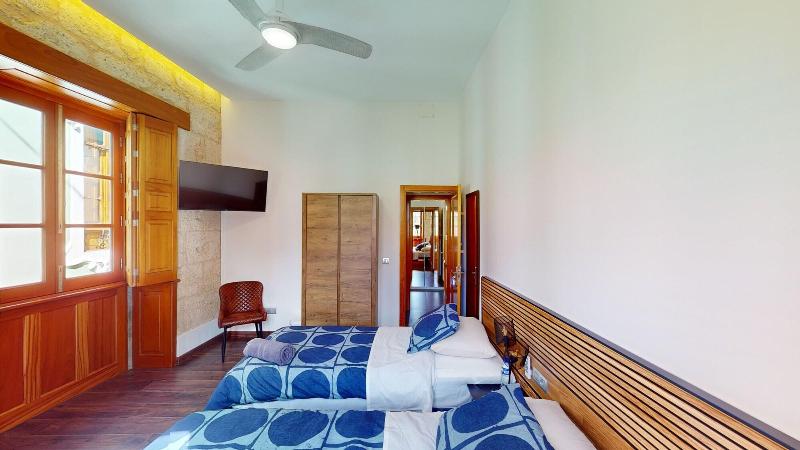 Triana Rooms Eh image