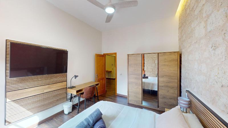 Triana Rooms Eh image