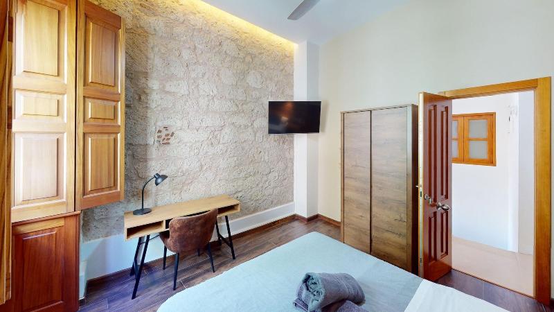 Triana Rooms Eh image