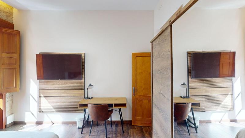 Triana Rooms Eh image