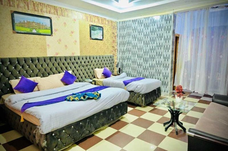 Rose Valley Hotel Naran image