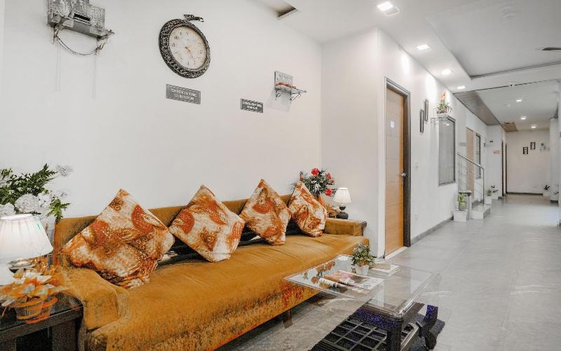Hotel Seven image