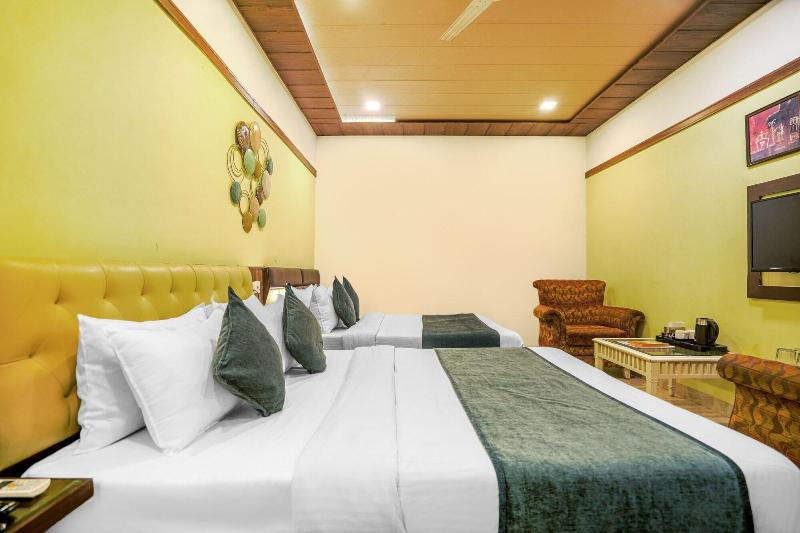 Hotel Seven image