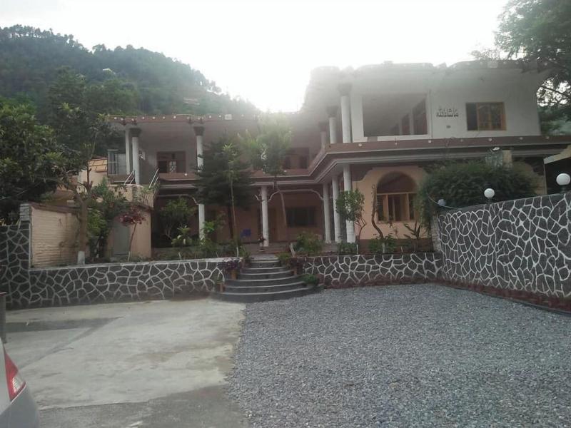 Blue Bell Hotel And Restaurant Balakot image