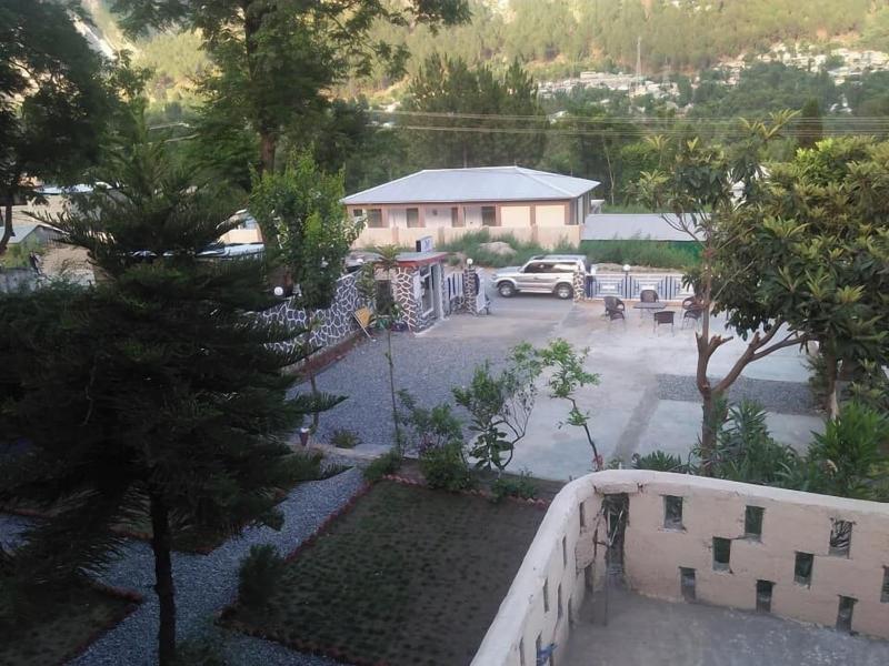 Blue Bell Hotel And Restaurant Balakot image