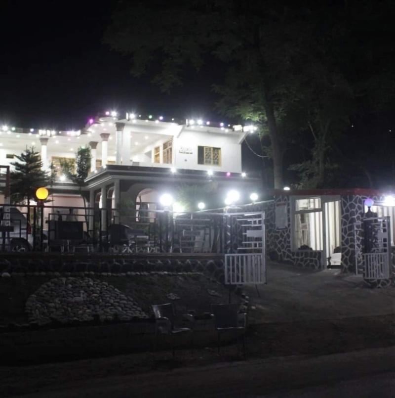Blue Bell Hotel And Restaurant Balakot image