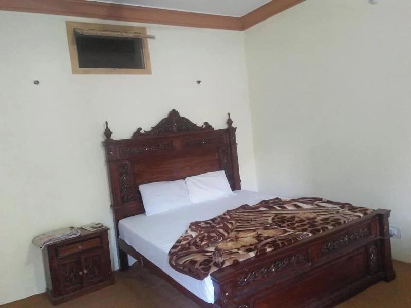 Blue Bell Hotel And Restaurant Balakot image