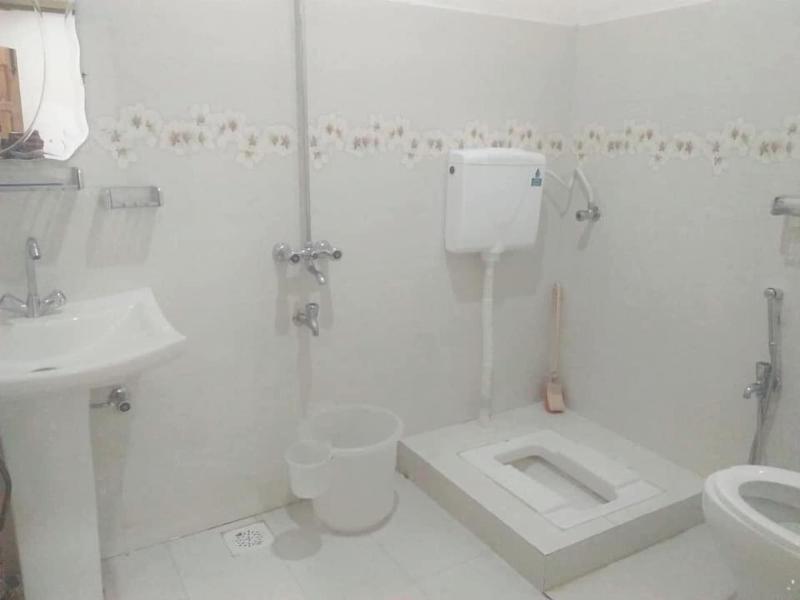 Blue Bell Hotel And Restaurant Balakot image