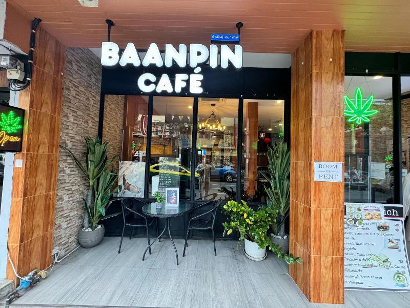 Baanpin Hotel And Cafe image