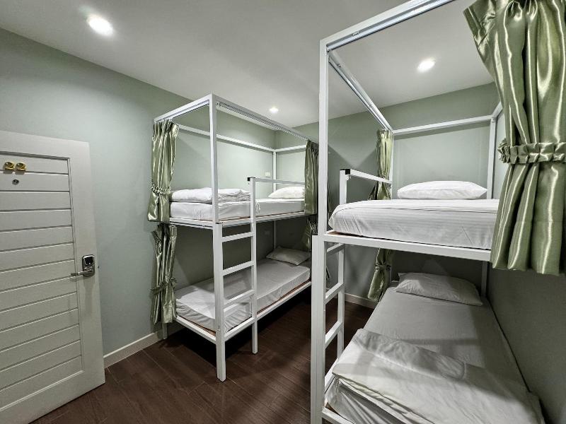 Baanpin Hotel And Cafe image