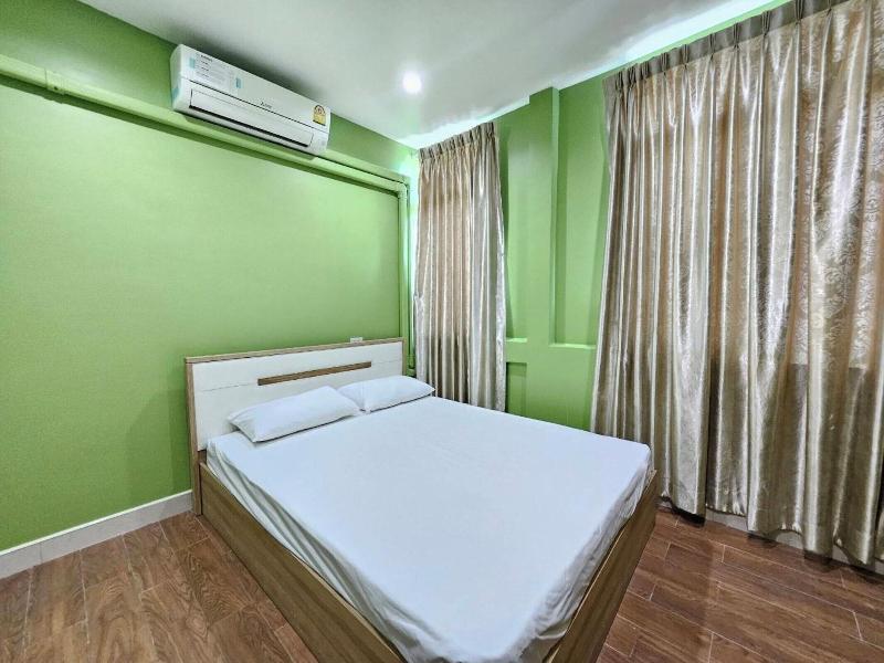 Baanpin Hotel And Cafe image