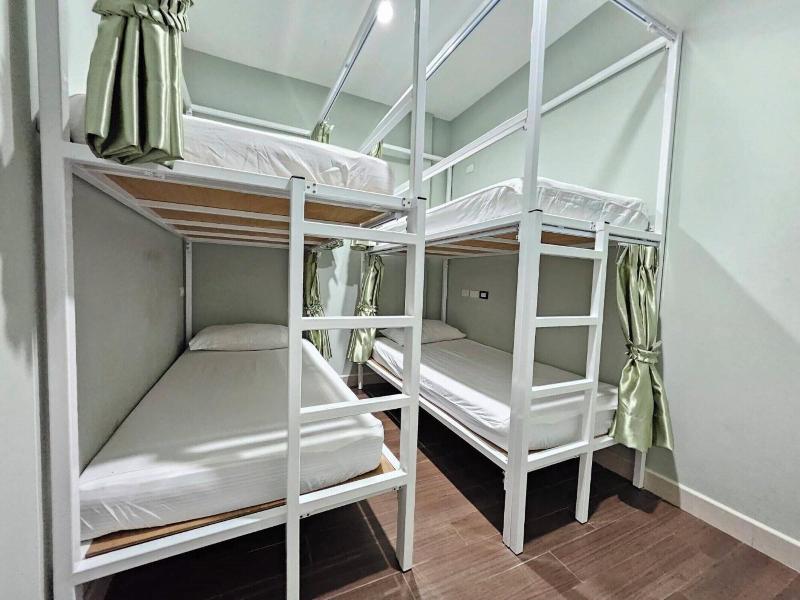 Baanpin Hotel And Cafe image