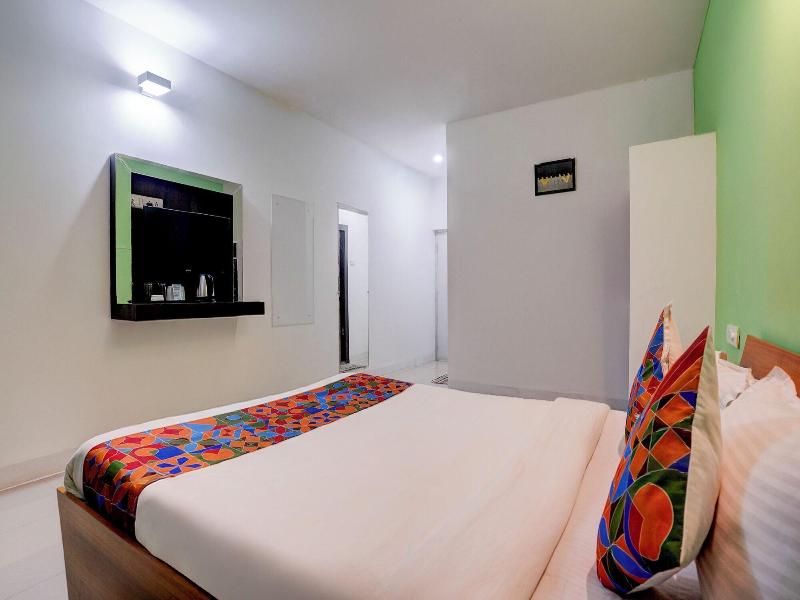 Fabhotel Prime Shourya Residency image