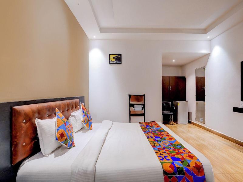 Fabhotel Prime Shourya Residency image