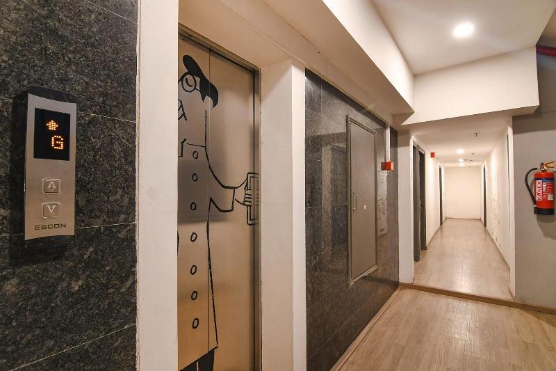 Fabhotel Sayeeda International image