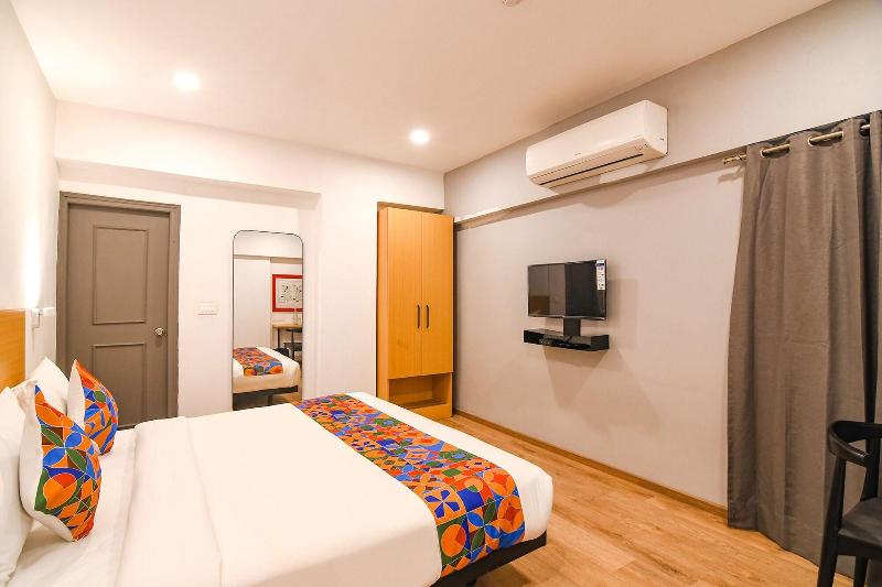 Fabhotel Sayeeda International image