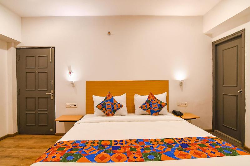 Fabhotel Sayeeda International image