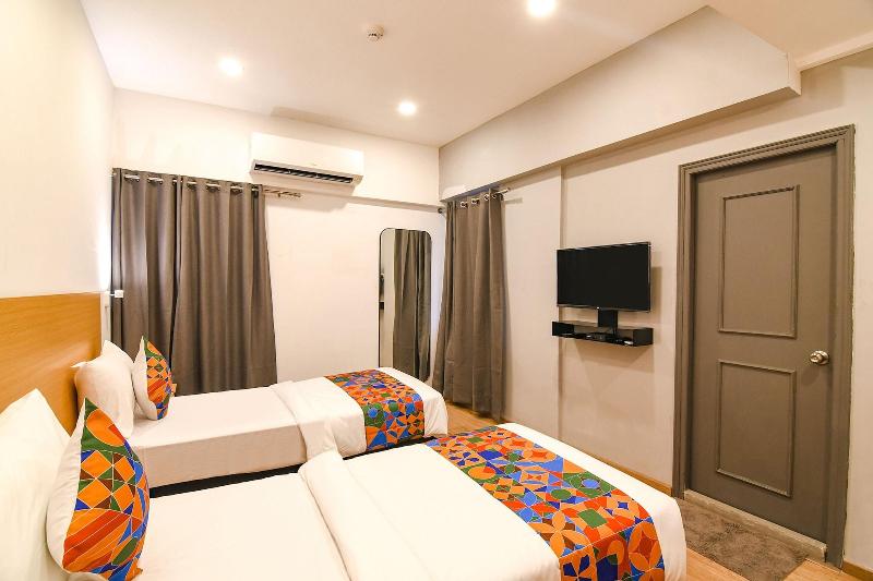 Fabhotel Sayeeda International image
