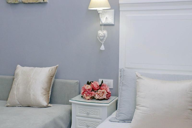 Roman Holiday Suites image