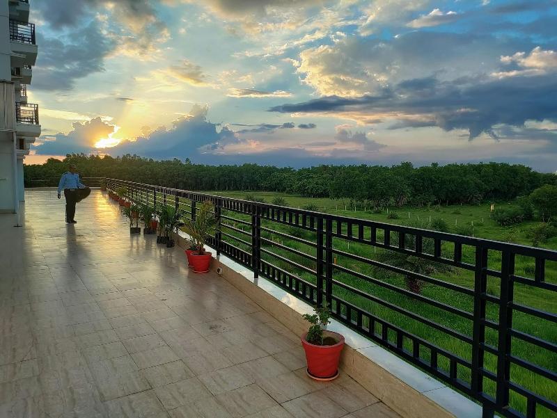 Sambhabana Hotel Suites